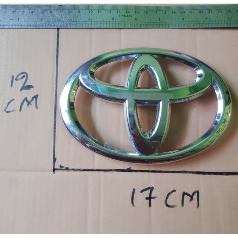 Jual Emblem Logo Grill Depan Fortuner Original Shopee