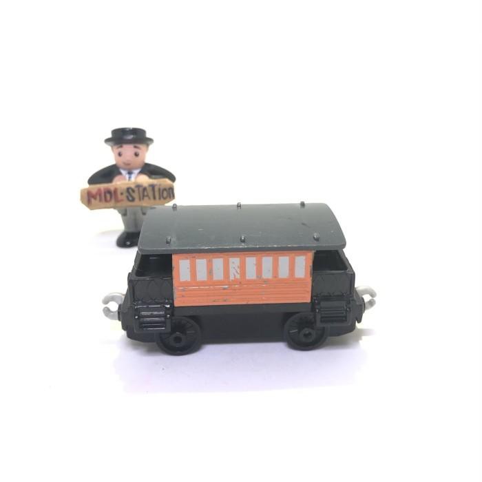 Jual Thomas and Friends Diecast - Henrietta (Preloved/ Minor) Berkualitas