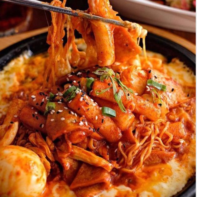 

><><><] Tok poki Tteokbokki Rice cake plain Halal (sekitar 300 gr / 15 pcs )