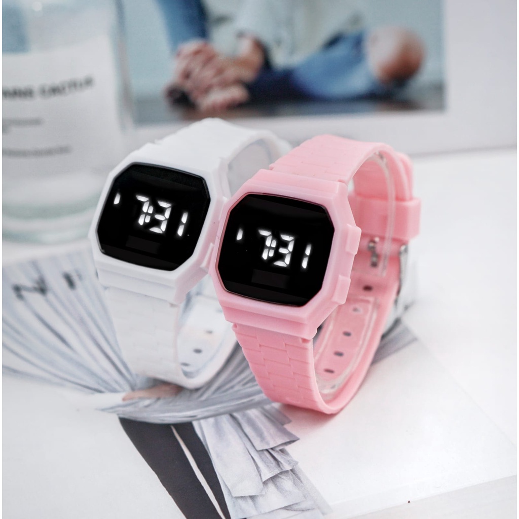 PA Jam Tangan Cermin Persegi Wanita / Pria LED Digital Student Couple Trend Elektronik Led Sport Ins Luminous Korea Watches RM047