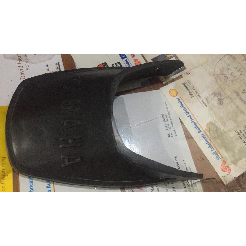 Topi slebor belakang v75 v80 kepet belakang v75 v80 yamaha