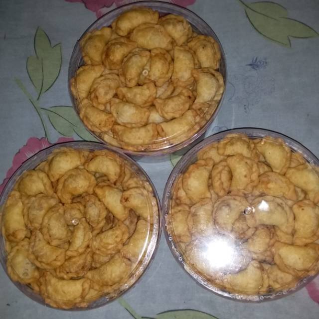 

Kue pastel mini