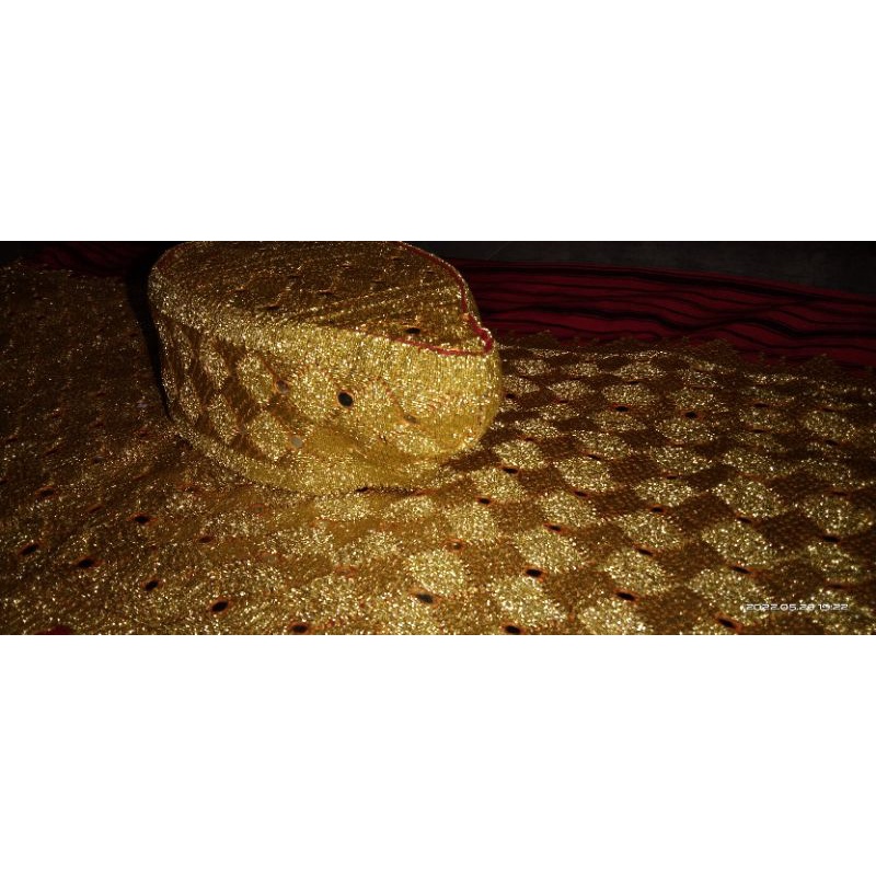 sarung papah mata kibau Jung sarat (SARUNG + PECI)