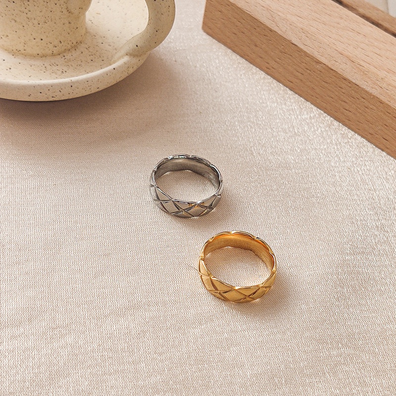 Cincin silang silang titanium korea fashion anti karat