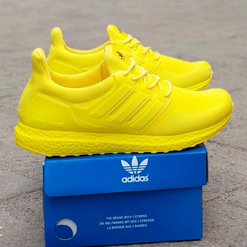 Laris sepatu putih adidas wanita grosir olahraga senam lari wa erobik zumba gym fitness sepeda wanita kuning merah ungu stabilo oren import murah serian kodian kartonan seragaman-Kuning