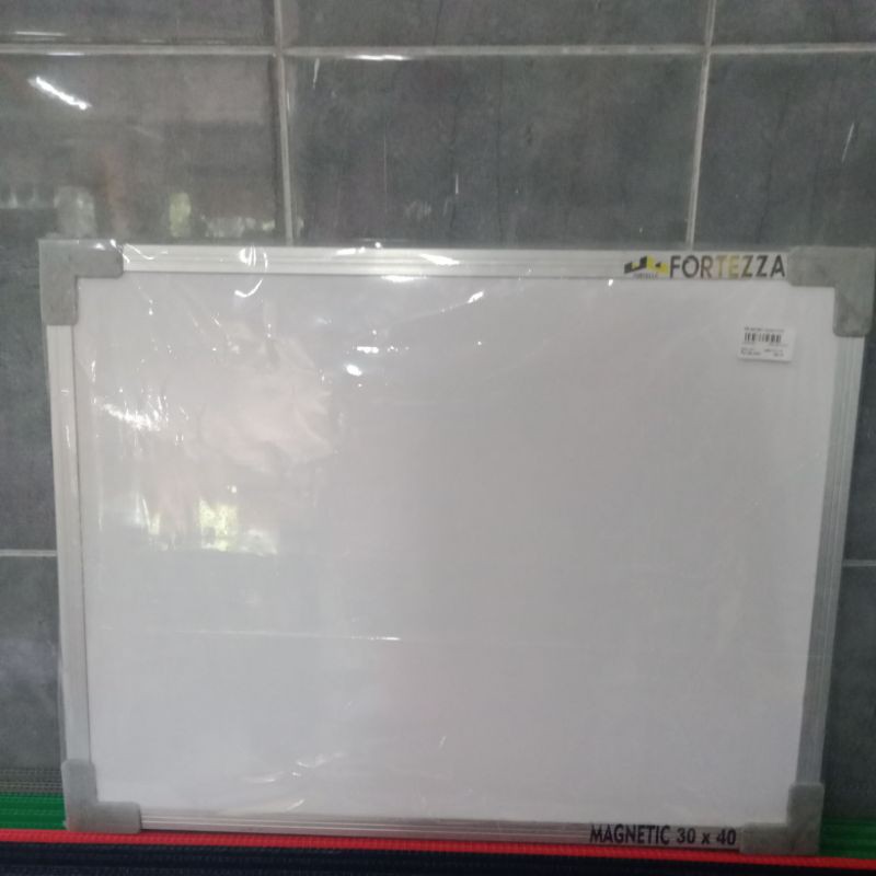 

Whiteboard 30cmX40cm magnet papan tulis