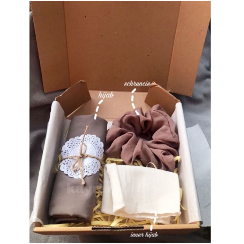 

Hampers Gift Box | Kado