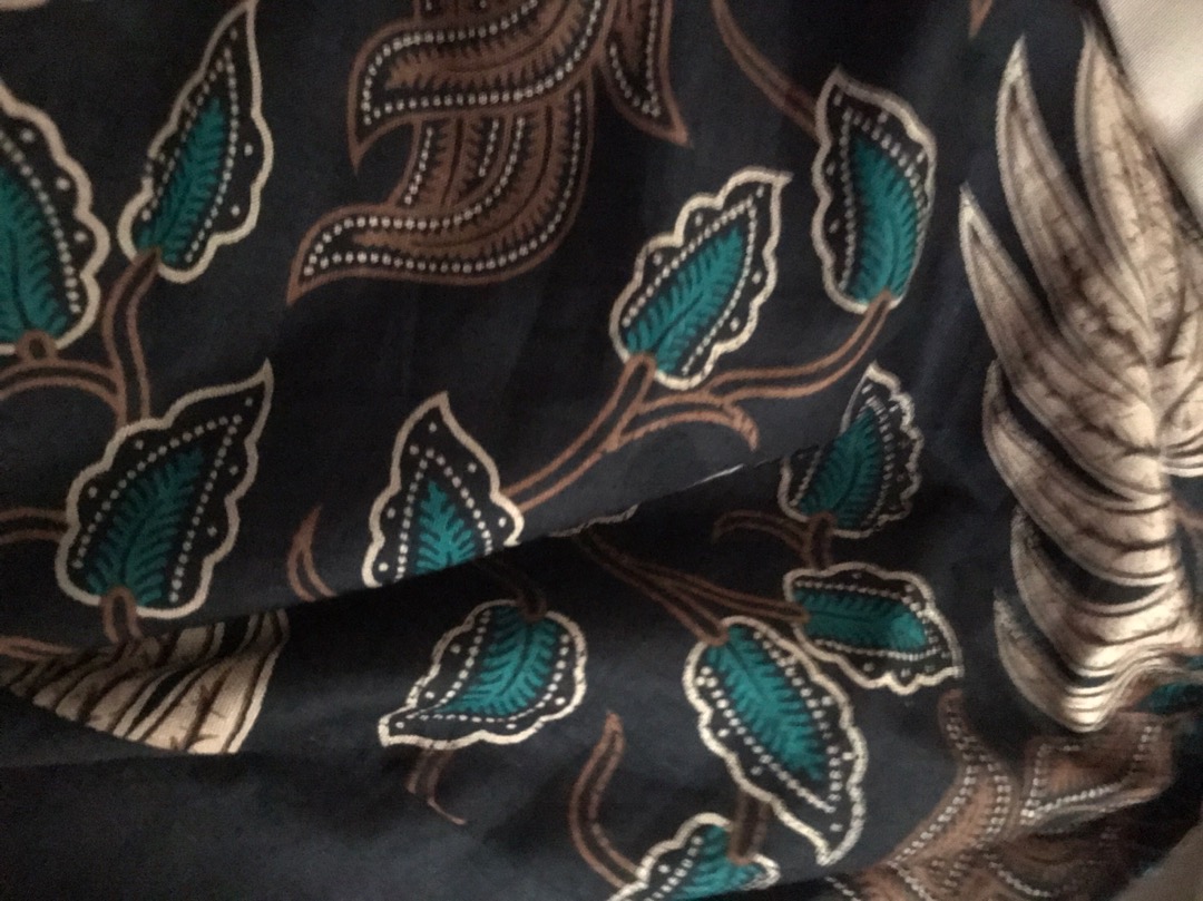 Couple Batik Atasan Wanita Kemeja Pria Seragam Batik Kerja Warna Hijau By Batik Dua Putri Collection