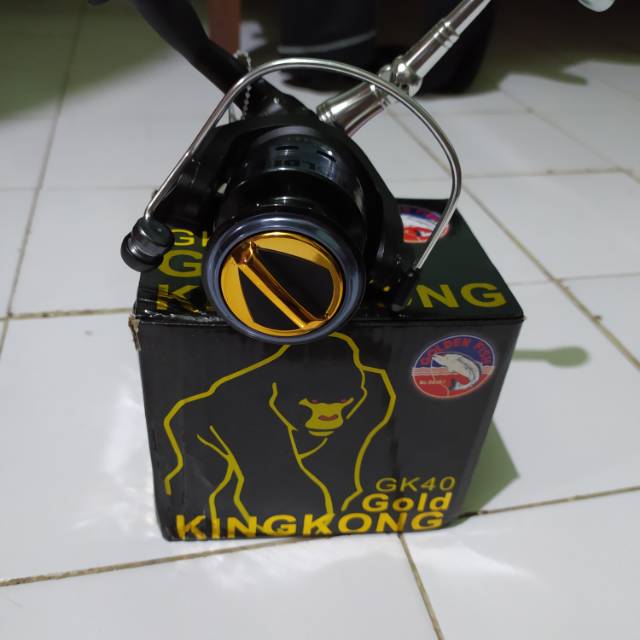REEL GOLDEN FISH KINGKONG GK 40 /4000 &2000