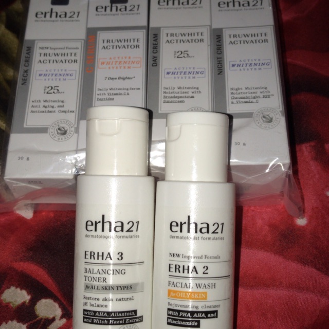 ERHA 21 SKINCARE TRUEWHITE ACTIVATOR SERIES PRELOVED INC. FW OILY & TONER ALL SKIN TYPE 100% ORI
