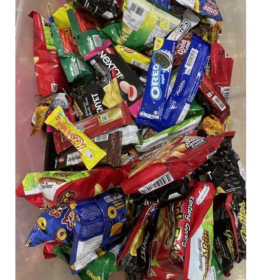

Trend ⋆ 1 box dapat aneka macam snack + 1 premium^
