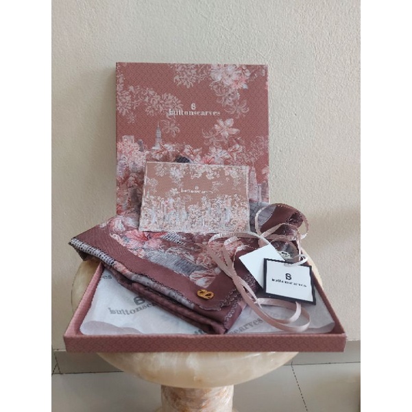 preloved buttonscarves malaya
