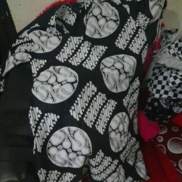 Tunik Serut Monochrome Motif Wanita Batik Modern Formal Murah Premium Monokrom