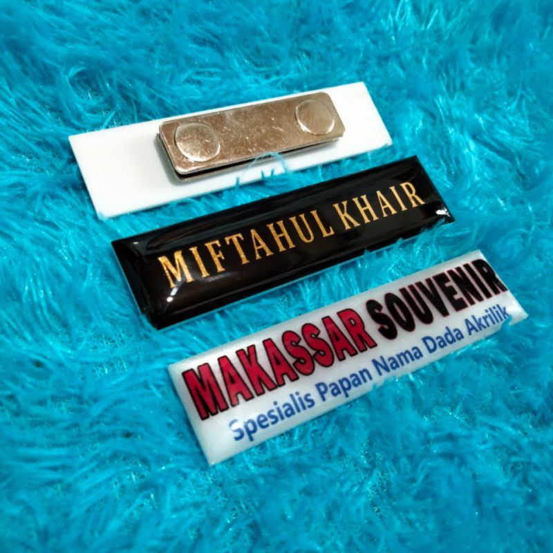 

papan nama dada magnet gold / nametag gold magnet