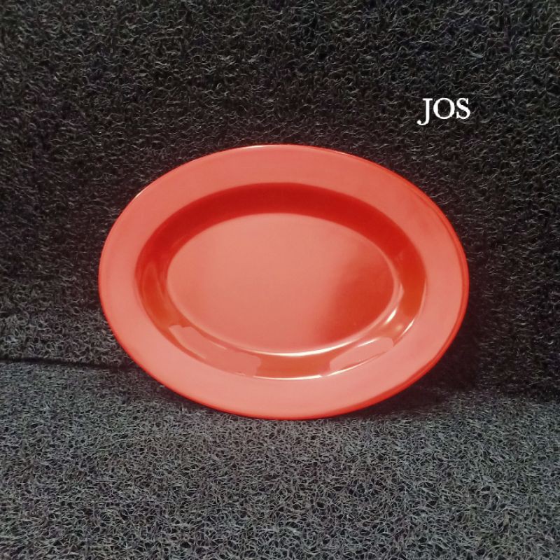 PIRING OVALE SEDANG WARNA MERAH MELAMIN UNICA M1088