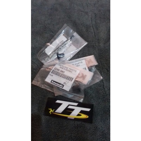 tutup lubang spion rr xmax