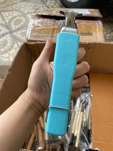 Penjepit Panci Anti Panas Capitan Mangkok Piring Anti Panas Alat Penjepit Mangkok Kukus Serbaguna