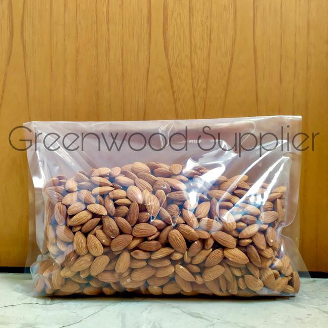 

Kacang Almond Mentah Utuh / Raw Whole Almond - 1Kg (Premium)