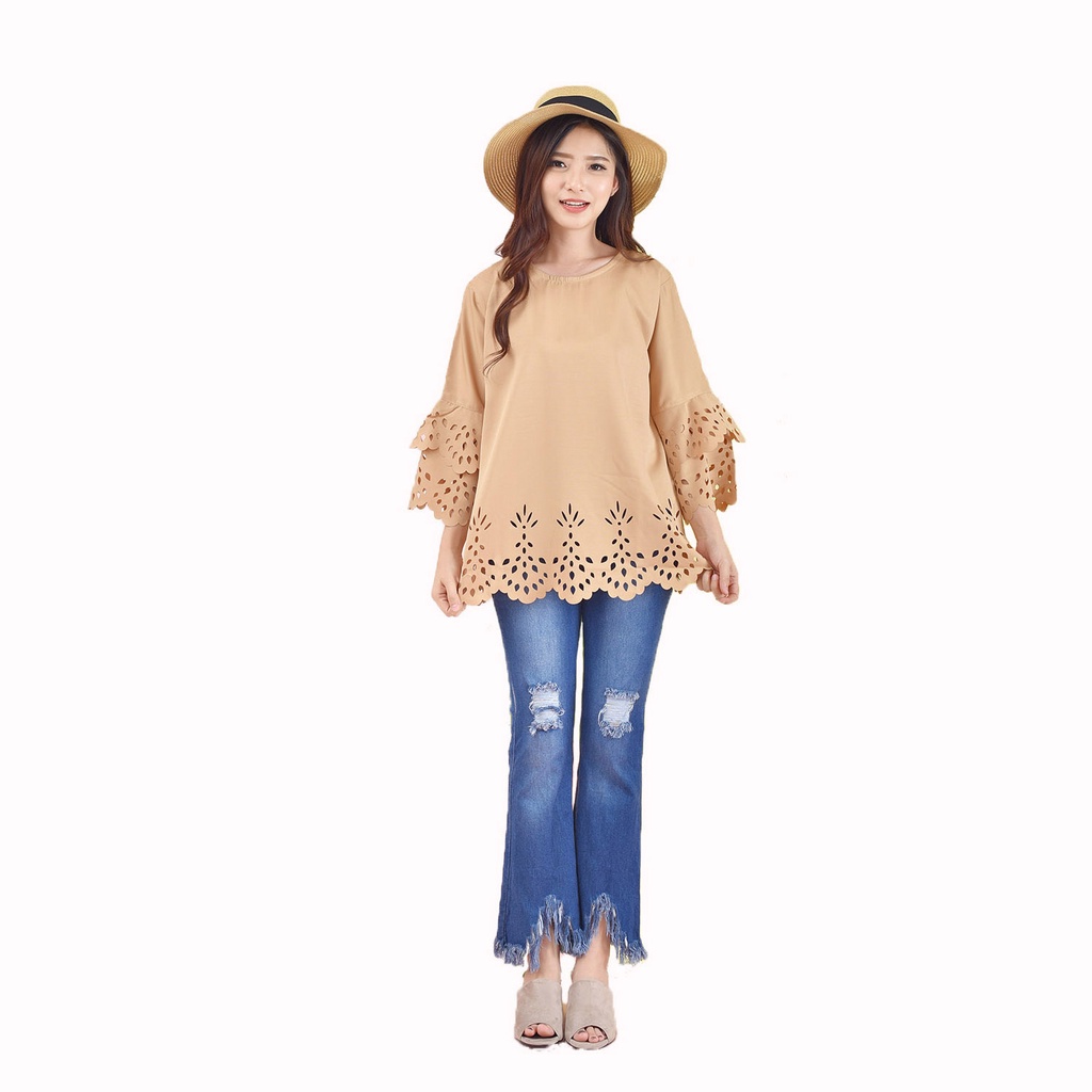 XSHOP Blus Wanita tangan terompet Laser cut Corak bunga - HyeKho