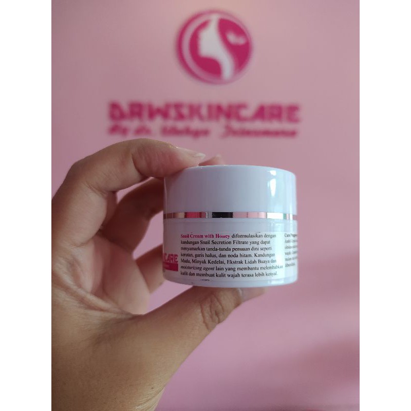 Snail cream with honey drwskincare