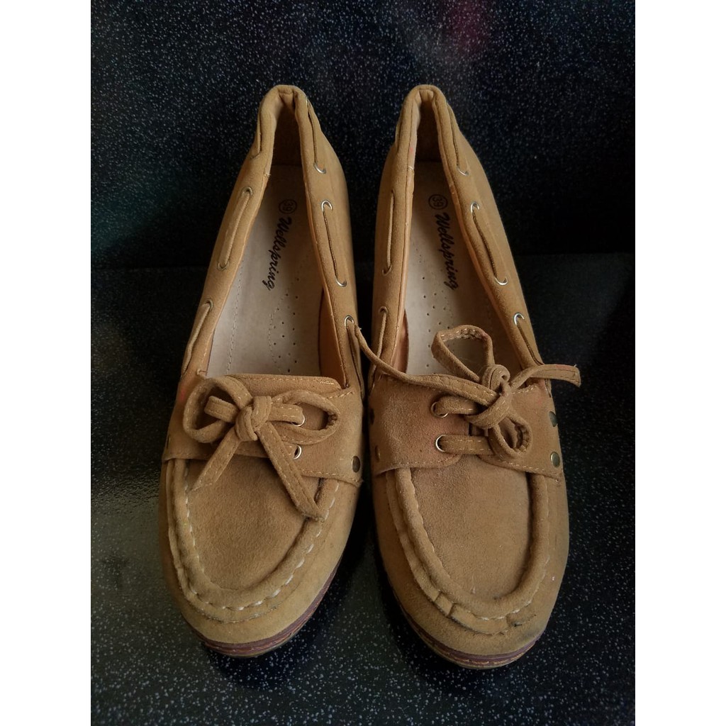 Sepatu Kulit Wanita Model Wedges (Second)