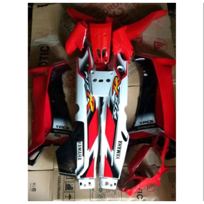 Full Body Halus Yamaha Fizr Fiz R Merah Hitam