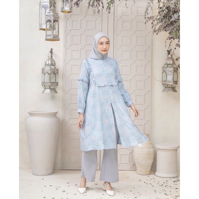 preloved emily tunic heaven lights in ocean size xxl dan m