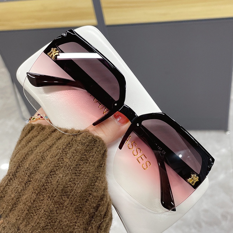 Korea Semi Rimless Kacamata Hitam Wanita Fashion Square Frame Oversize