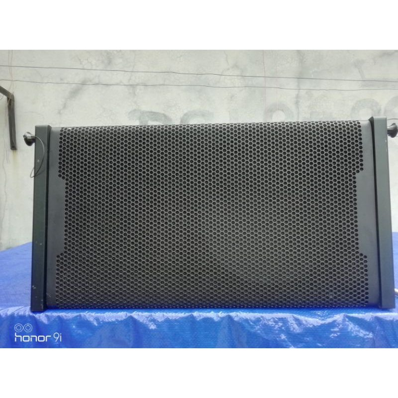 LINE ARRAY 12INCH box custom gantung