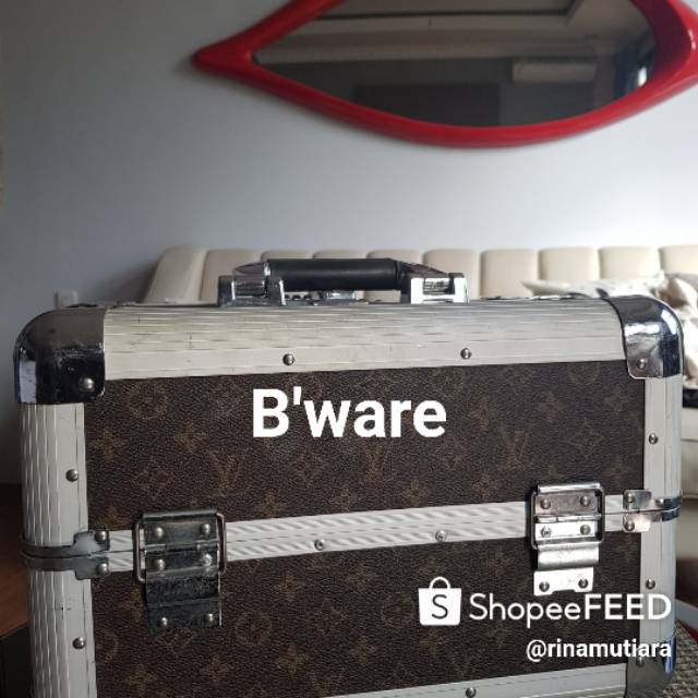 #Beautycase#case#pouch#dompetkosmetik#LV#Louisvuiton#second#preloved