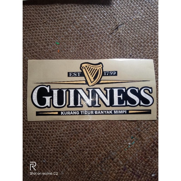 stiker  motor  guinness ukuran 10x25