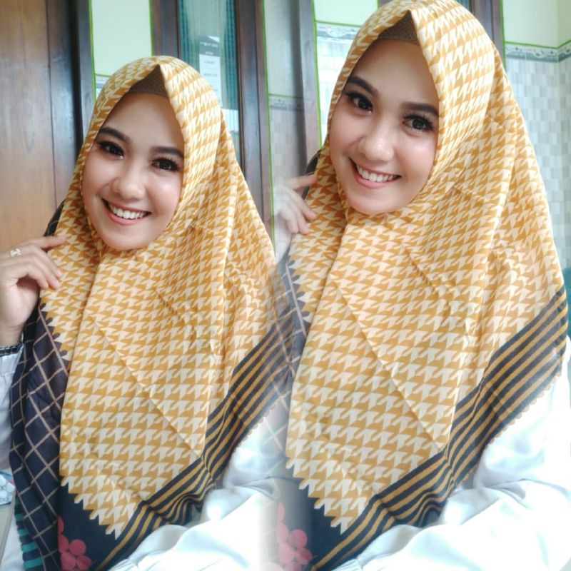 S4 DENAY*'*S4 DENAY VOAL*'*SEGI EMPAT MOTIF DENAY KW