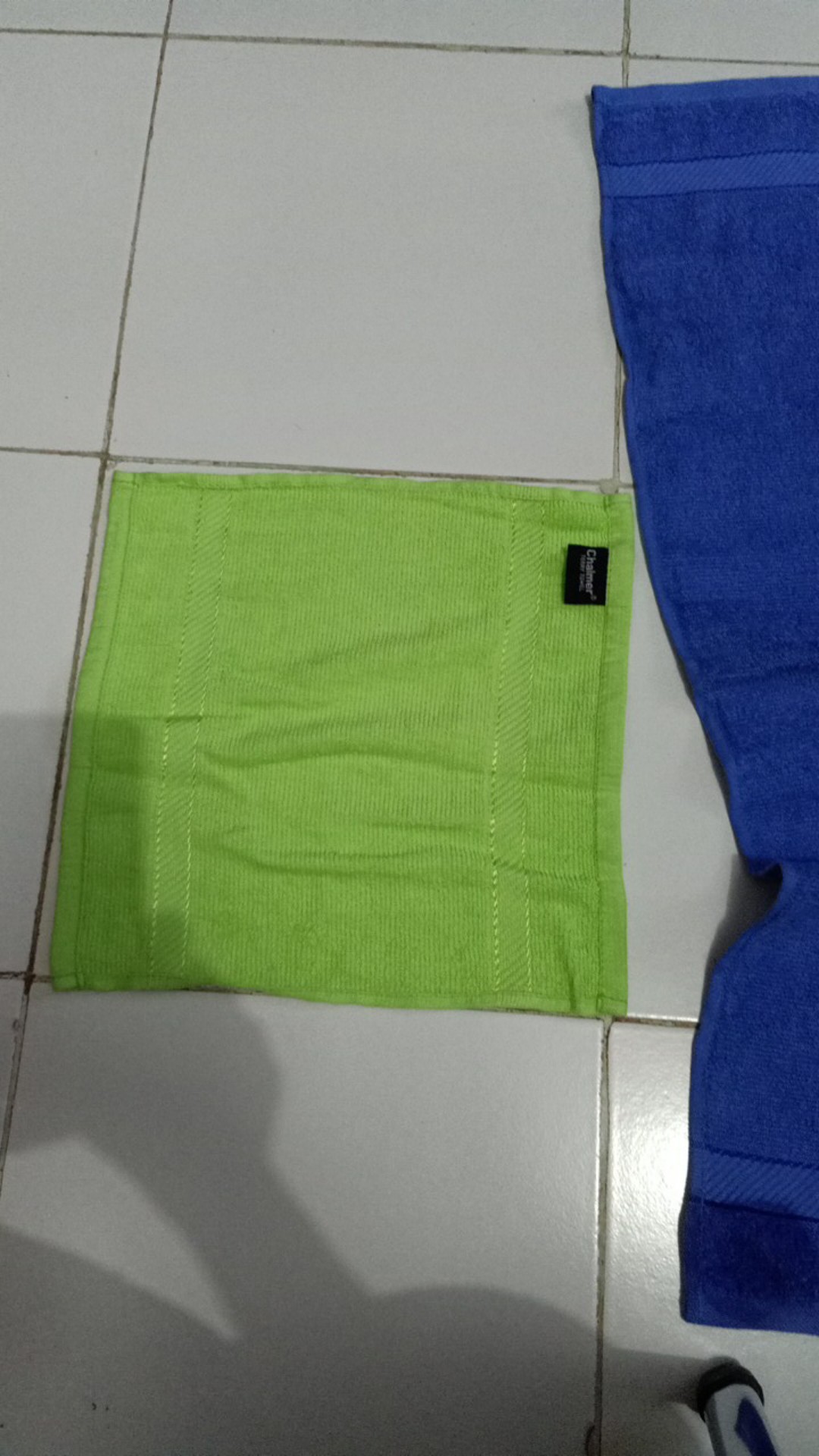Ww Handuk Kecil - 30x30 Cm - Chalmer - Pilihan Warna - Saputangan / Muka / Tangan / Souvenir