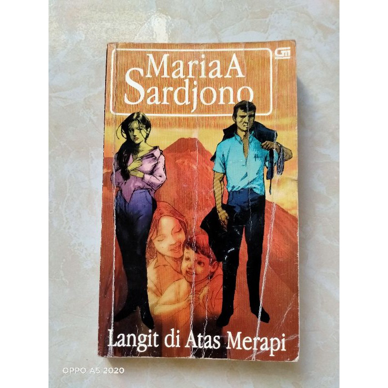 Langit di Atas Merapi - Maria a Sardjono