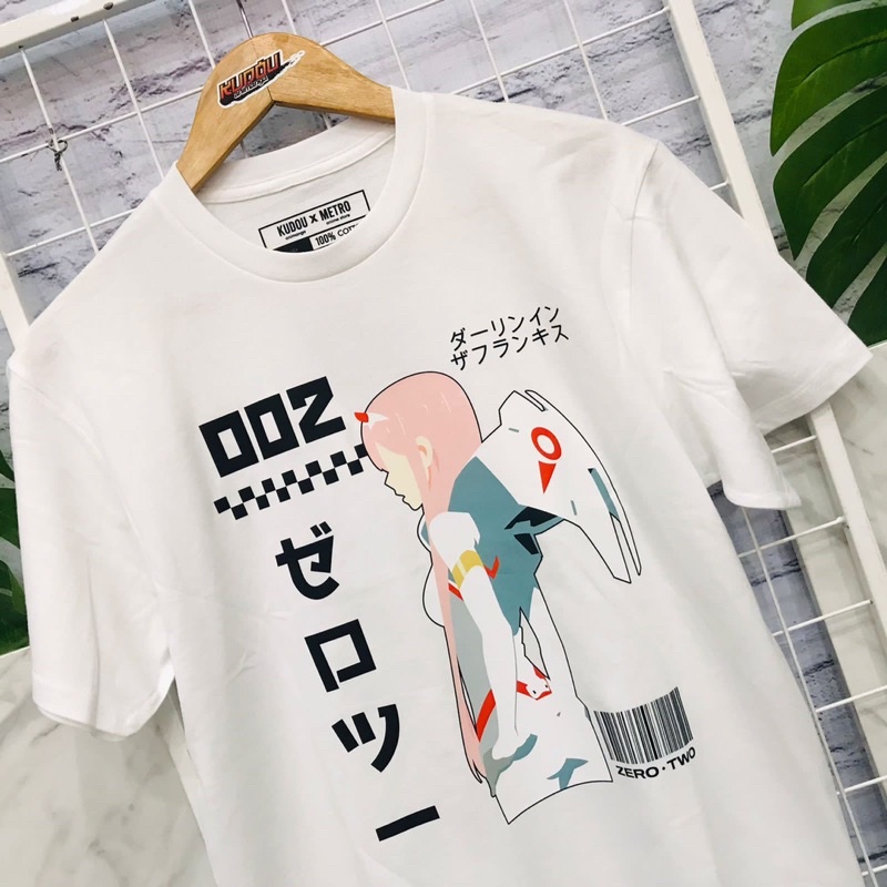 Tshirt Zero Two Battle Suit Anime Manga Premium Unisex