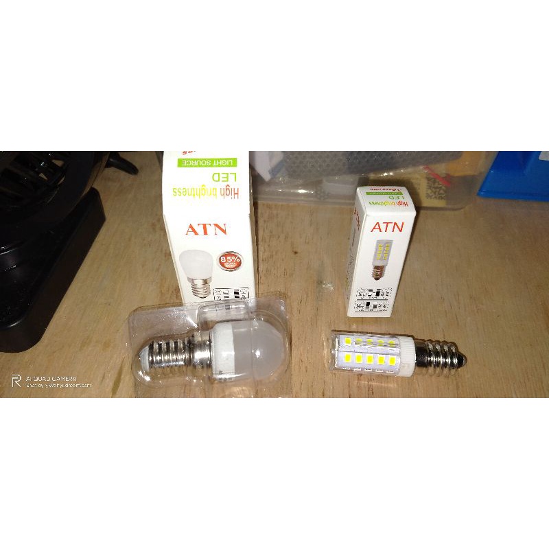 lampu led kulkas warna putih model E14