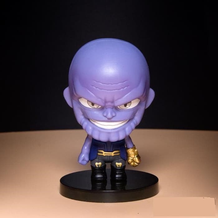 Boneka Dashboard Mobil Boneka Kepala Goyang Avenger Thanos Pajangan Dasboard