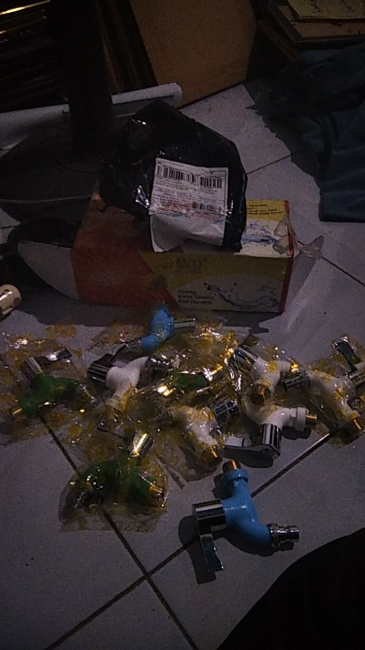 Kran Keran Air Tembok Kamar Mandi Taman Dapur Isco