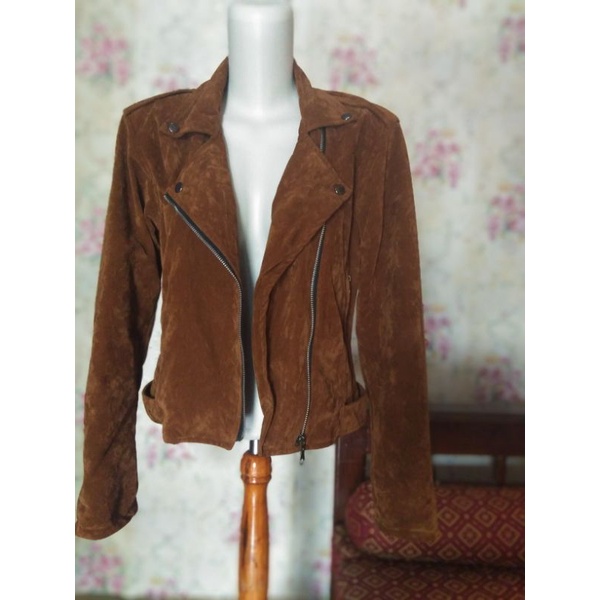 Jaket Suede Wanita Preloved