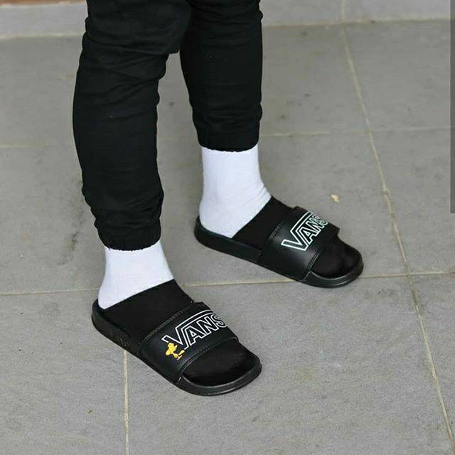 SANDAL PRIA VANS SNOOPY