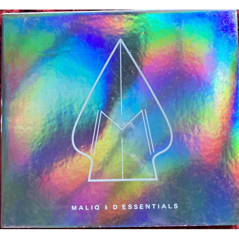 CD Maliq & D' Essentials