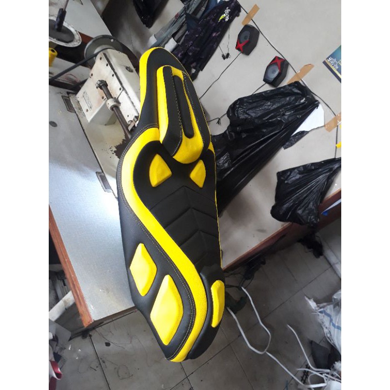 JOK YAMAHA AEROX 155 CC BAHAN KULIT MBTECH