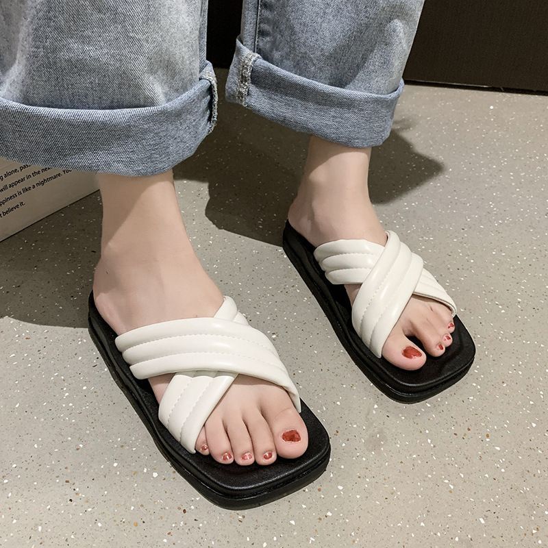 Sandal Slip On Shoes Wanita Import / Sendal Model Silang Casual  NF2019  Premium Quality