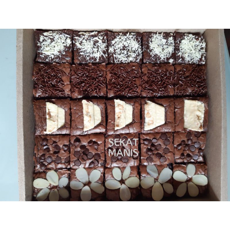 

BROWNIES SEKAT PREMIUM