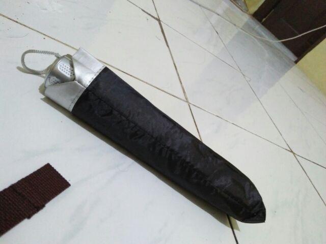 Payung Lipat Tiga Nagoya Model Polos Lapis Silver Dalam Anti Radiasi Matahari/ultraviolet