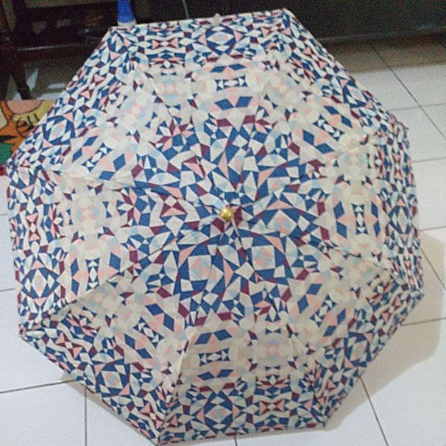 (1kg 5pcs) Nagoya Payung Lipat 2 Motif Pantai Bunga Korea Acak 21 Instagramable Termurah Untuk Kado