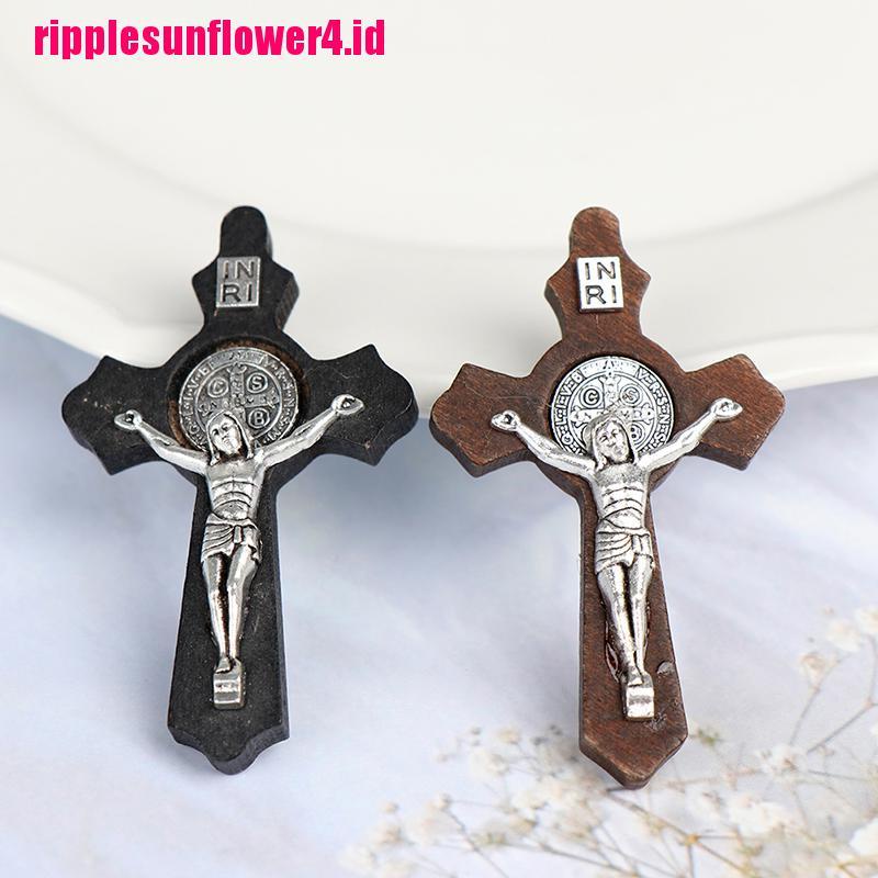 Kalung Salib Yesus Bahan Kayu Untuk Perhiasan