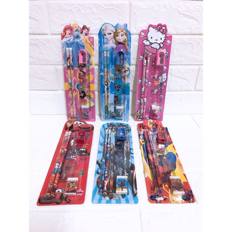 

SET ALAT TULIS (WJ888) PENSIL SET 5 IN 1 KARAKTER