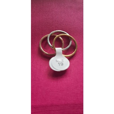 Cincin Titanium couple Triple dengan 3 warna yg kekinian/ paling laku dan TERLARIS saat ini