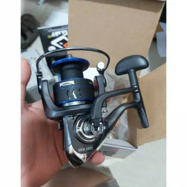 reel daido mustang 4000